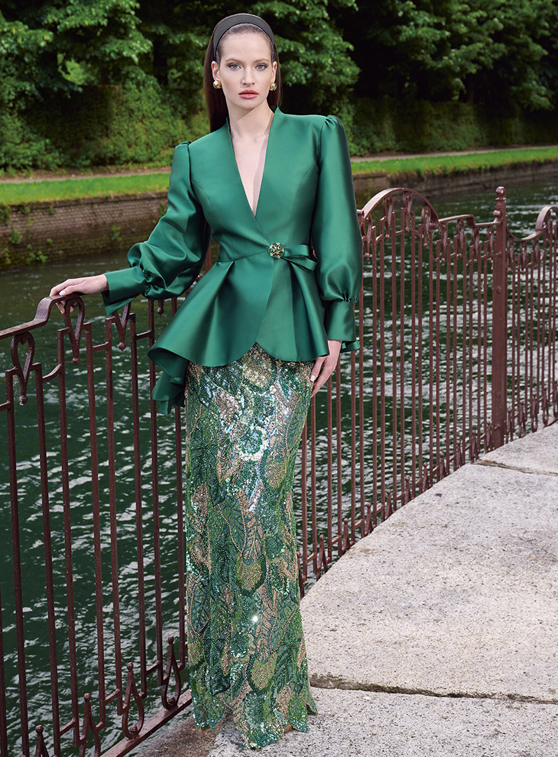 Completo da cerimonia verde smeraldo con ricami floreali Gianni Molaro
